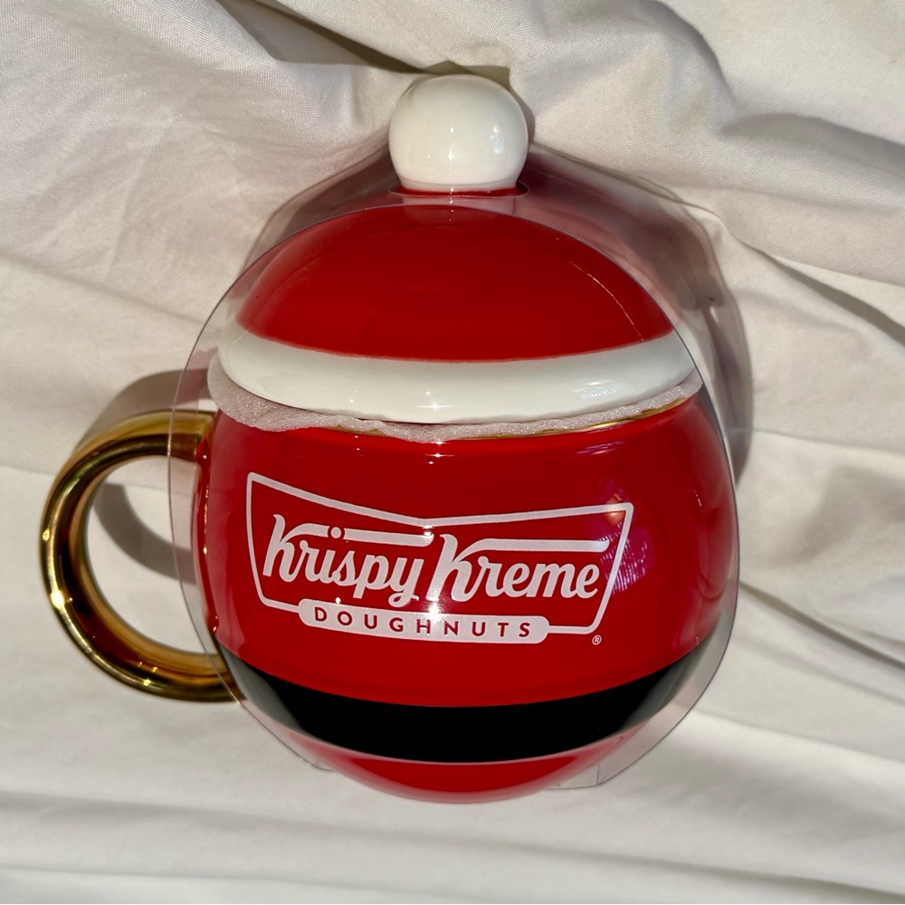 🍩 Krispy Kreme Mug holiday Red Santa Claus Belly Hat belt gold lid NWT doughnuts